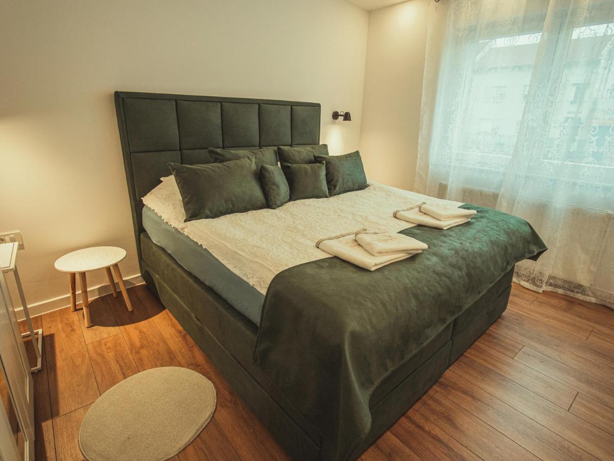 Apartmani Infinity Osijek Exterior photo
