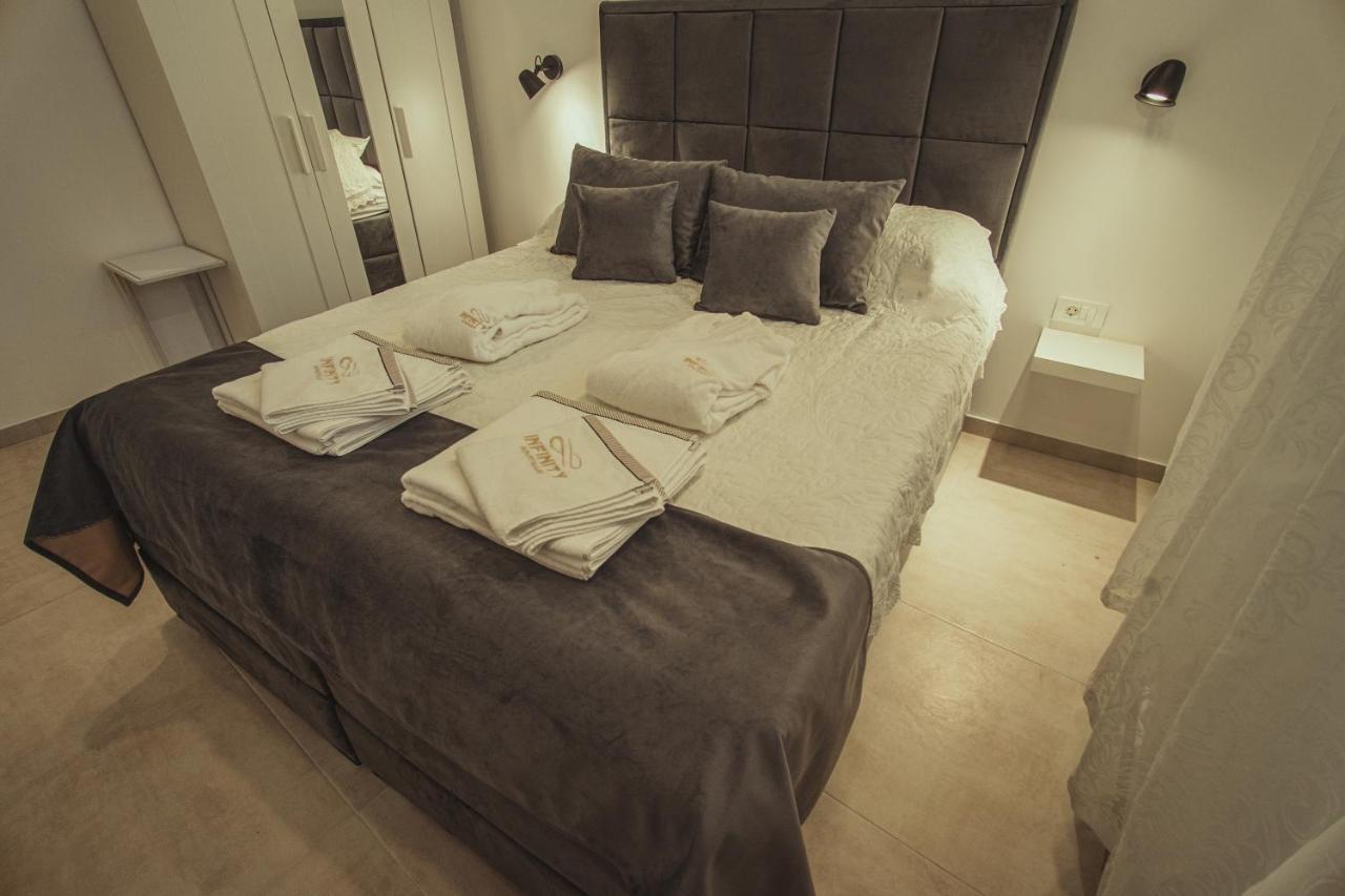 Apartmani Infinity Osijek Exterior photo